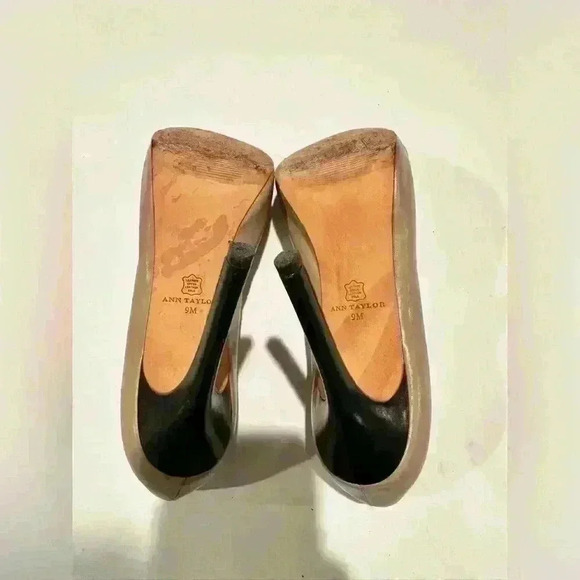 Ann Taylor Slip On Stiletto Heels Sz. 9M - Picture 6 of 6